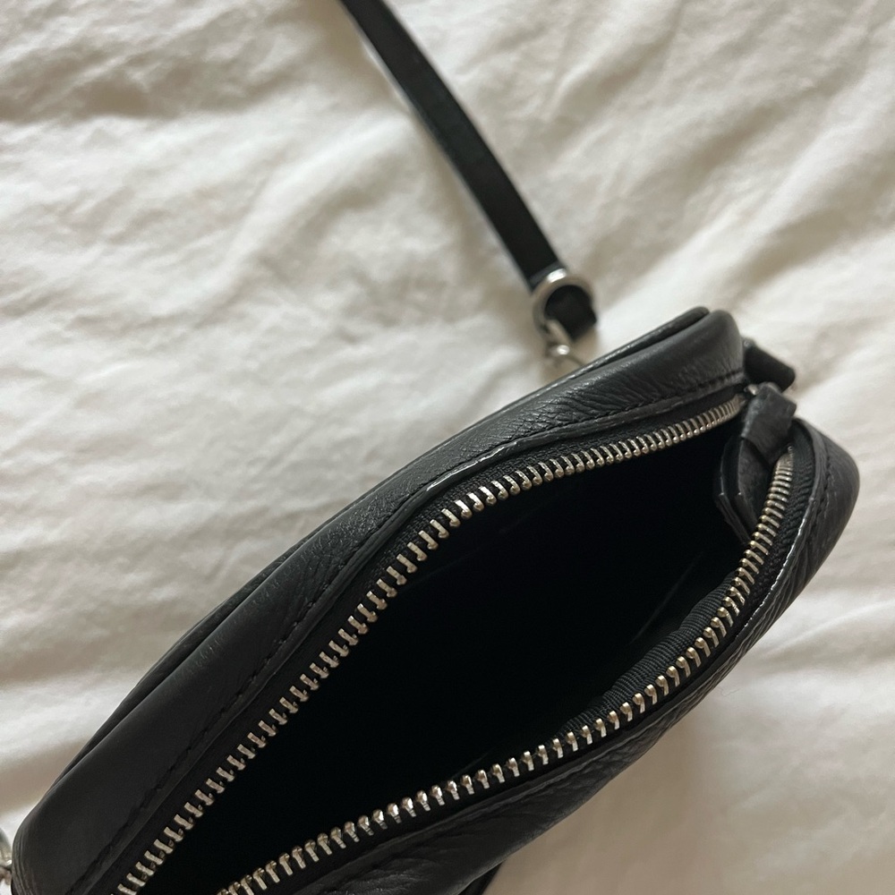 Gently used black cross shoulder bag